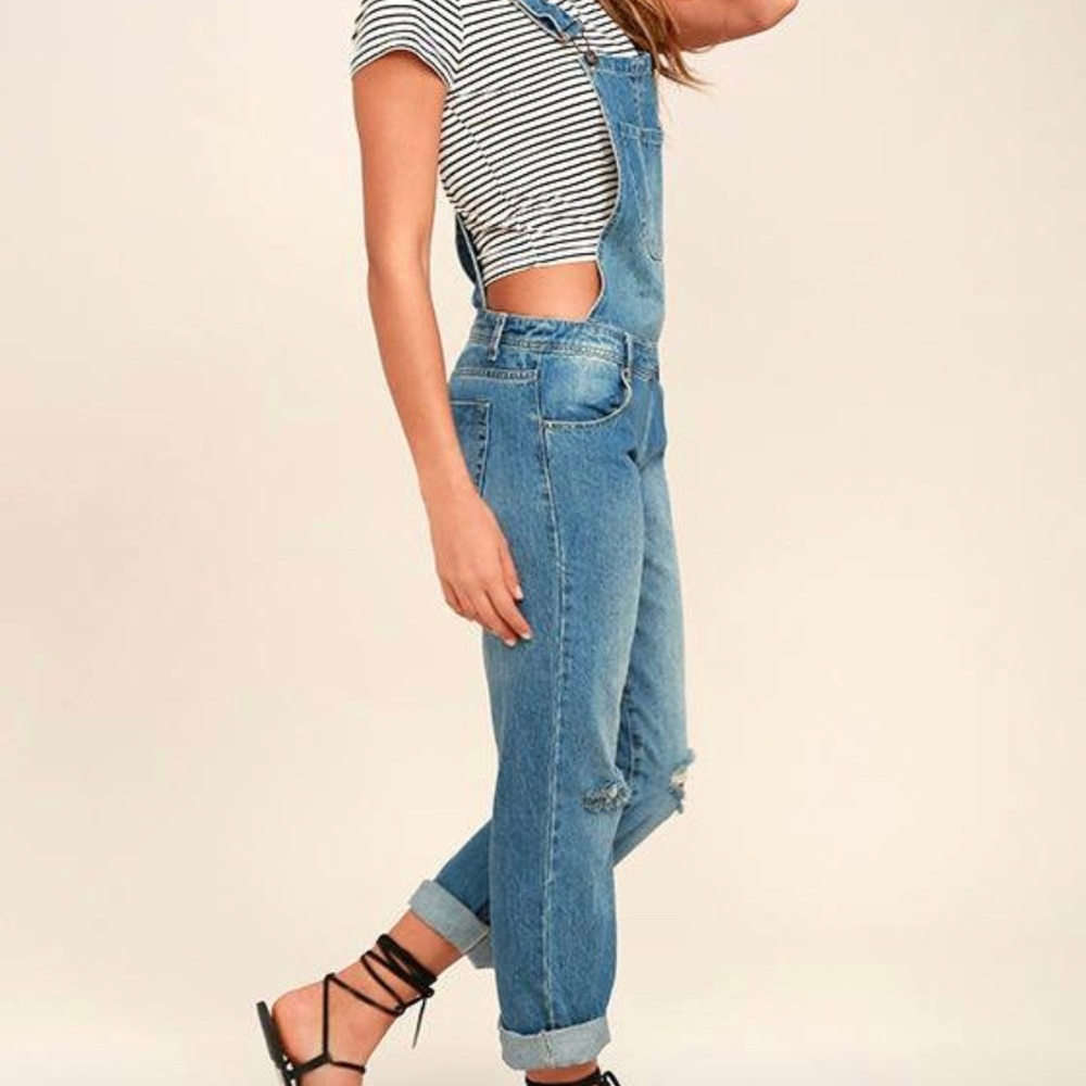 NWT Lulu's Denim Distressed Overall S